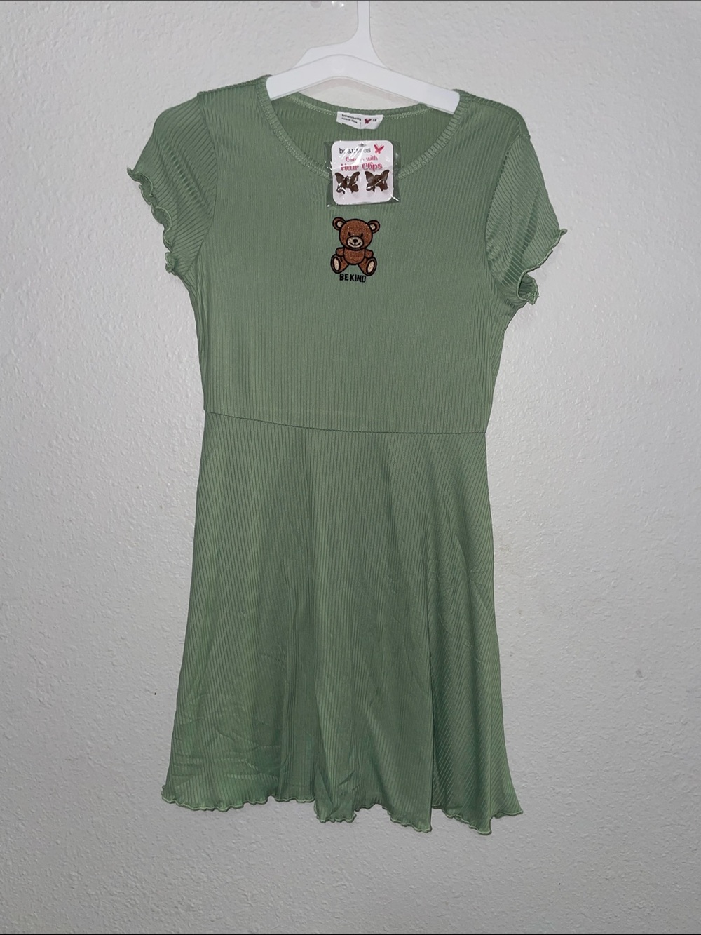 Sage Green Ribbed Skater Dress with Hair Clips for Girls (12)
